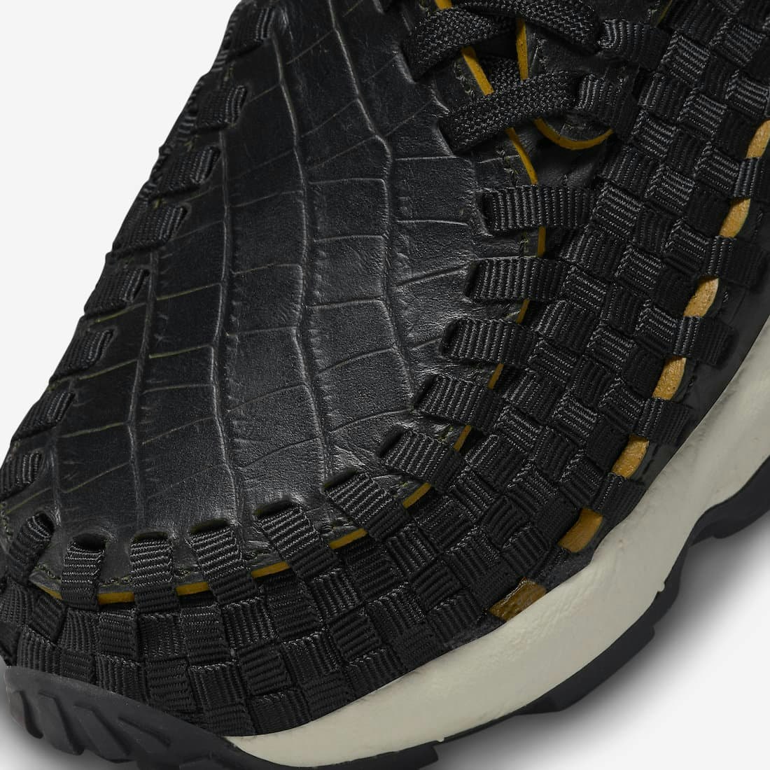 Nike Air Footscape Woven "Black Croc"