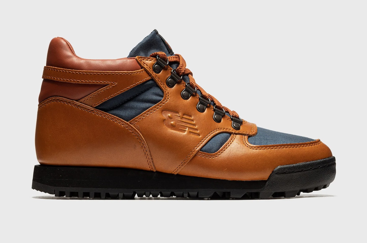 New Balance Rainier "Glazed Ginger"