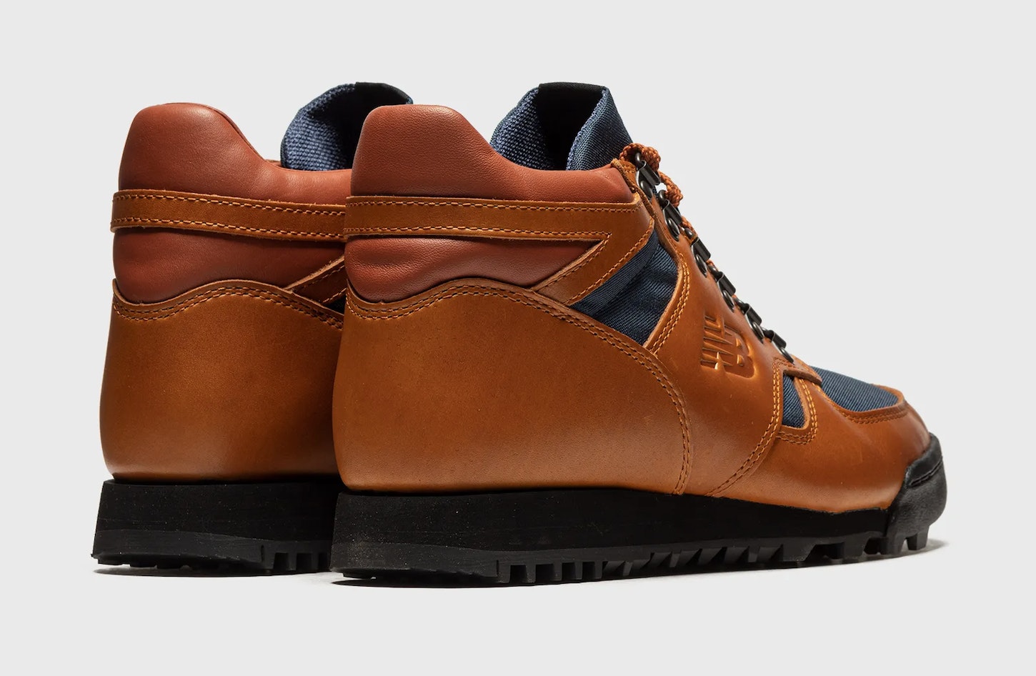 New Balance Rainier "Glazed Ginger"