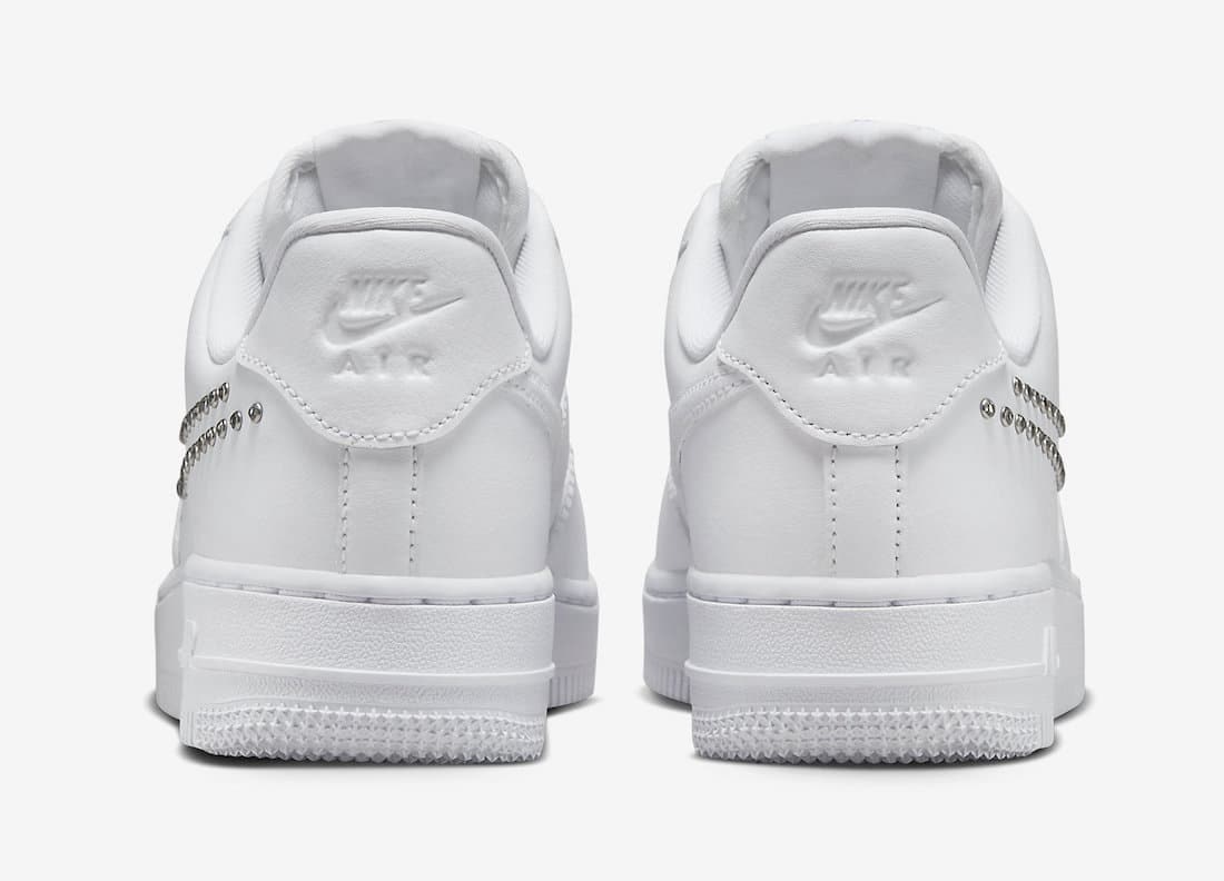Nike Air Force 1 Low "White Chrome"