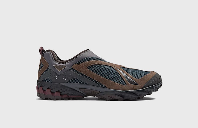 Tokyo Design Studio x New Balance 610 "Outerspace" Tokyo Design Studio x New Balance 610 "Outerspace"