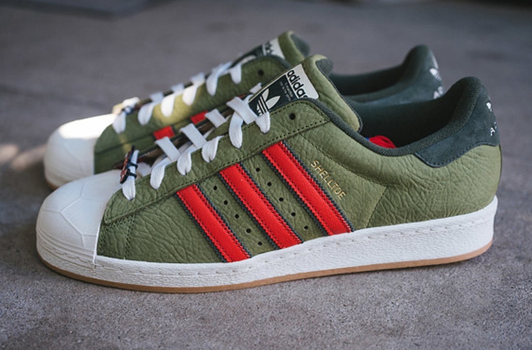 Superstar red night clearance
