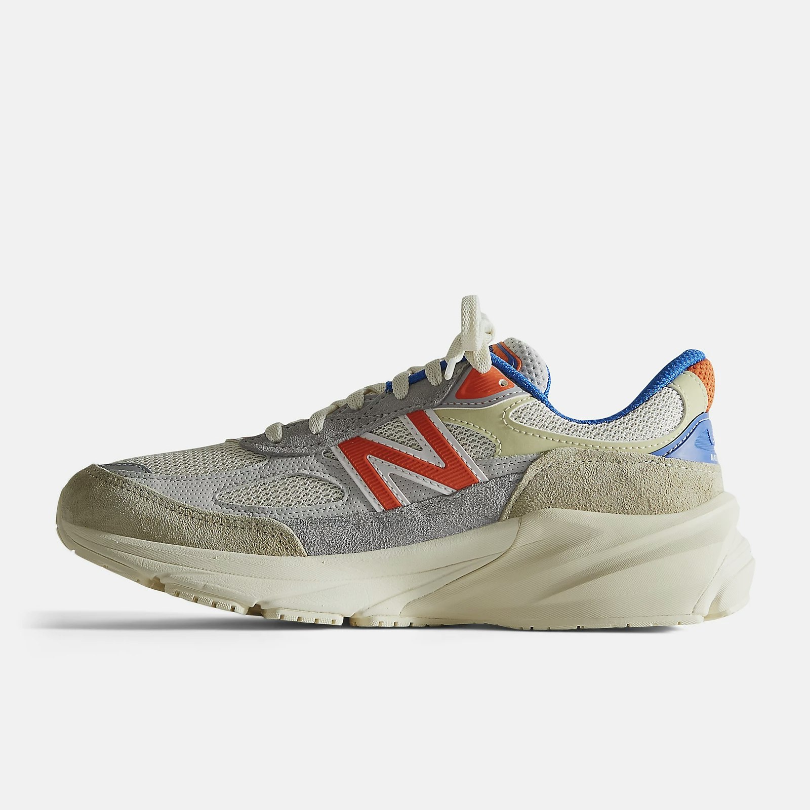 Kith x Madison Square Garden x New Balance 990v6 "Made in USA" (Sandrift)