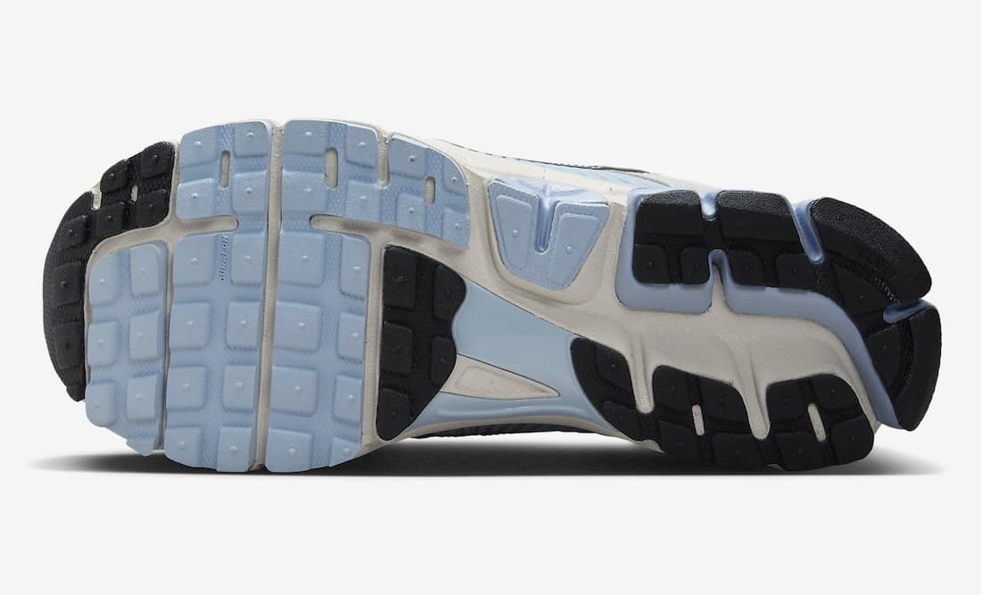 Nike Zoom Vomero 5 "Light Armory Blue"