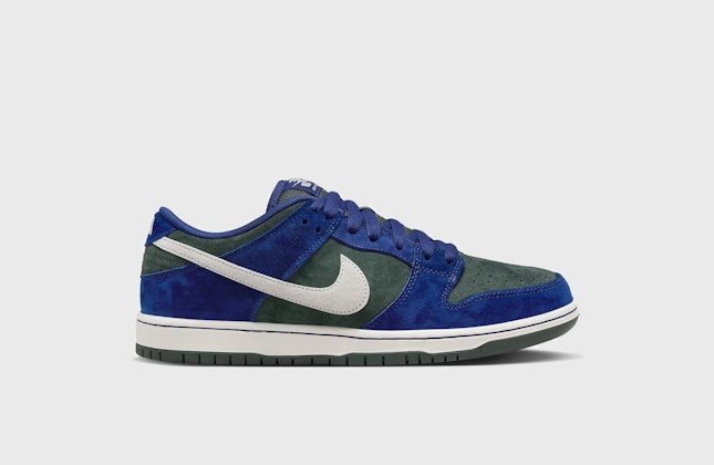 Nike SB Dunk Low "Deep Royal Blue" Nike SB Dunk Low "Deep Royal Blue"