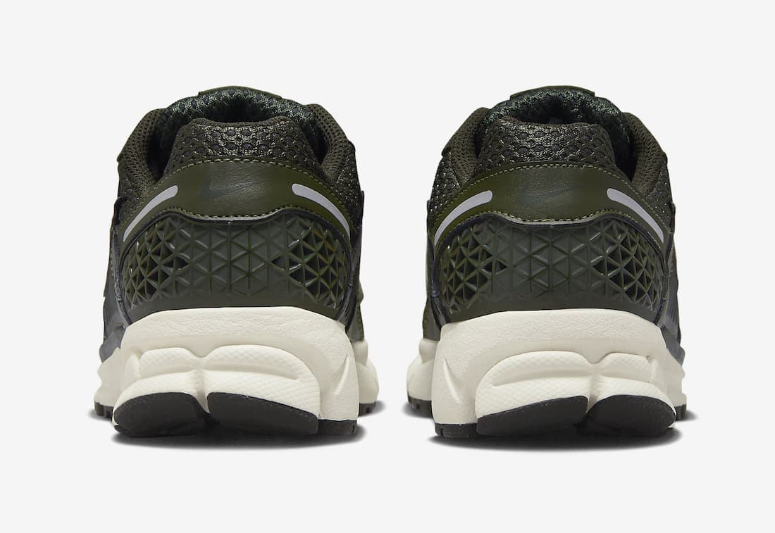 Nike Zoom Vomero 5 "Sequoia"