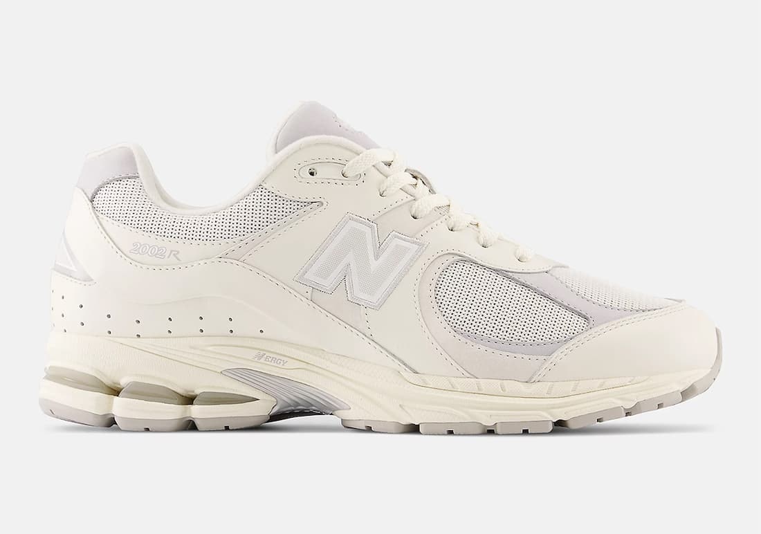 New Balance 2002R "White Cashew"