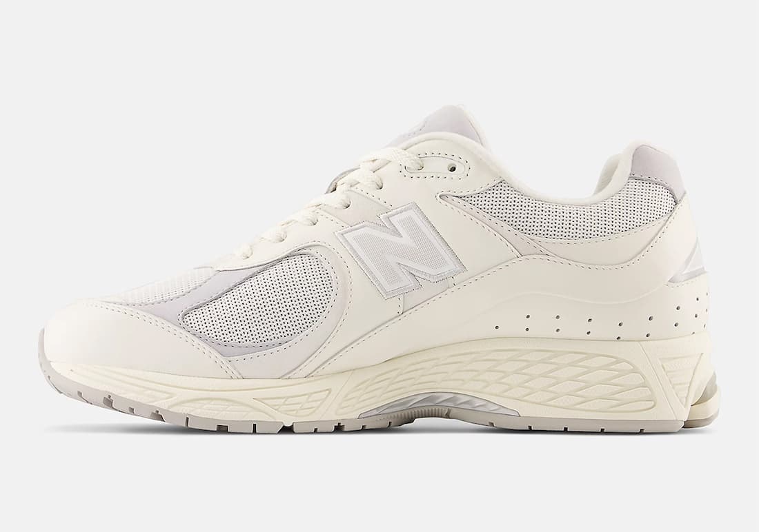 New Balance 2002R "White Cashew"