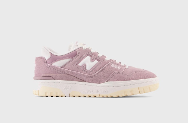 New Balance 550 "Pink Suede" New Balance 550 "Pink Suede"