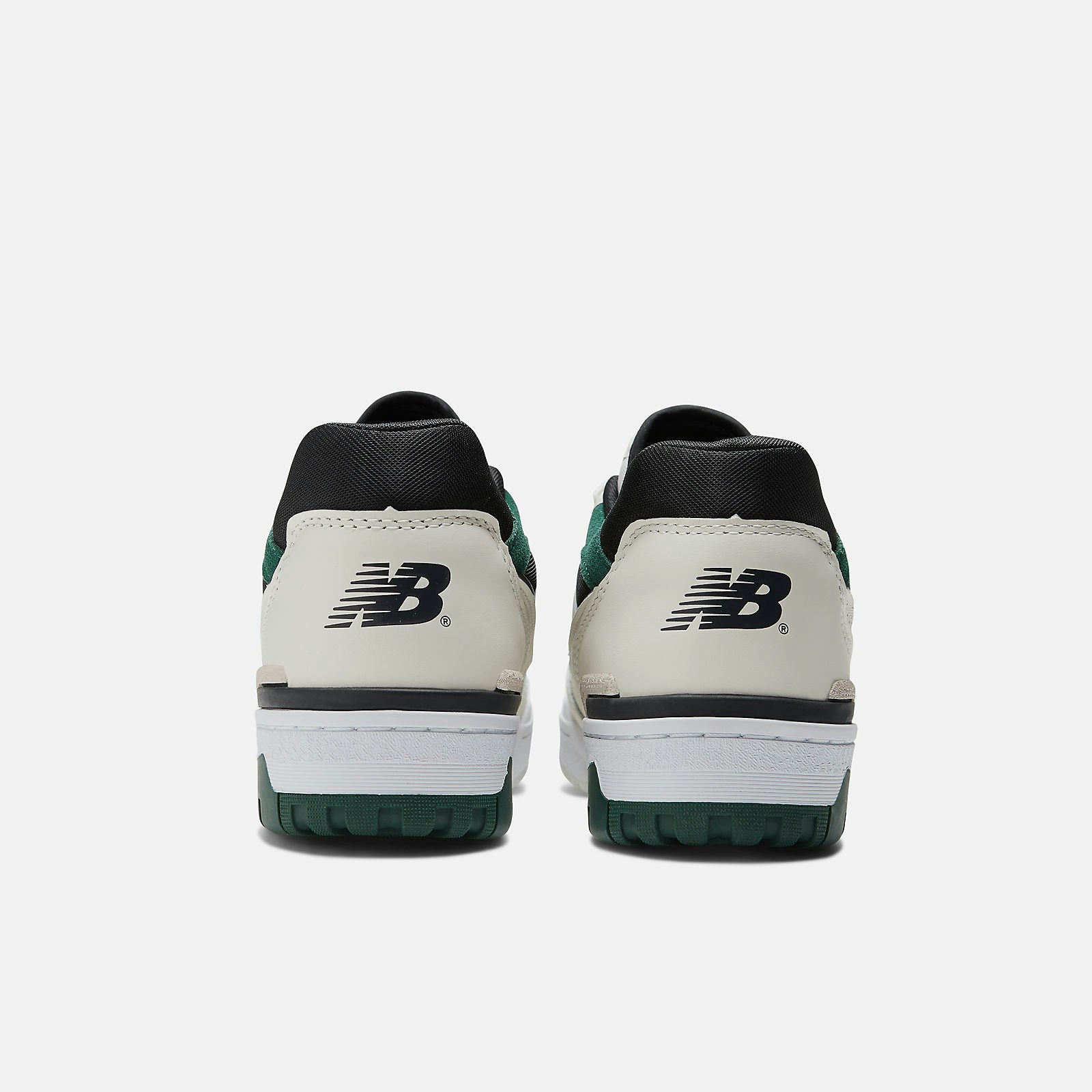 New Balance 550 "Sea Salt" (Nightwatch Green)
