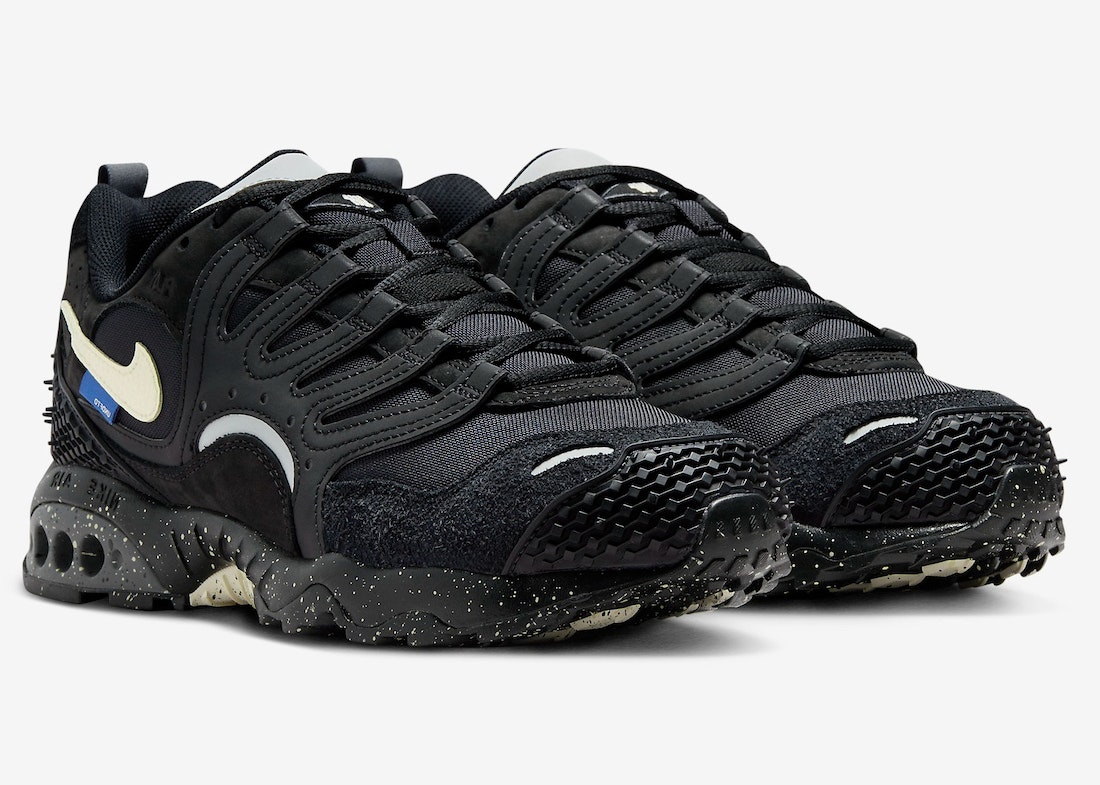 Undefeated x Nike Air Terra Humara "Black"