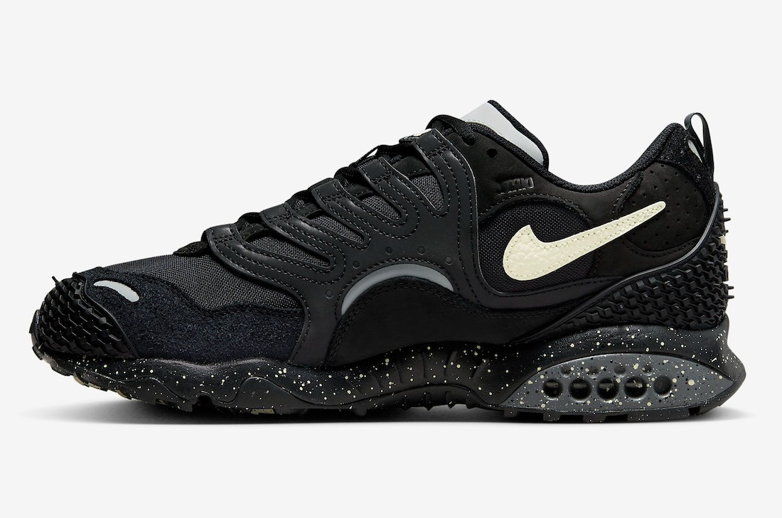 Undefeated x Nike Air Terra Humara "Black"