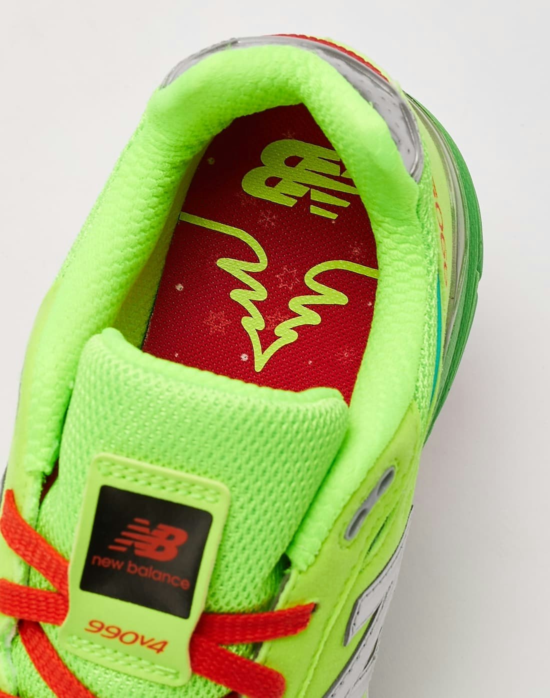 DTLR x New Balance 990v4 "Festive"