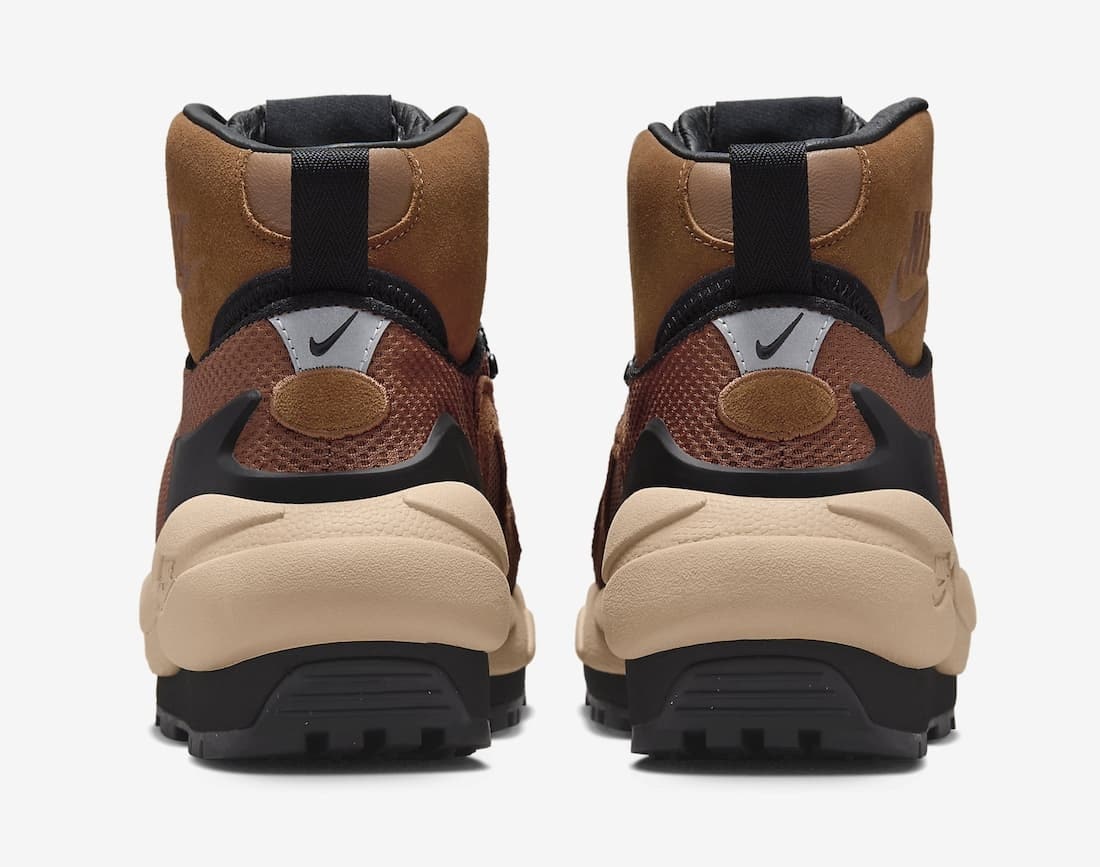 Sacai x Nike Magmascape "Light British Tan"