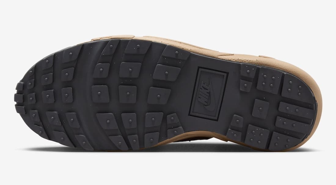 Sacai x Nike Magmascape "Light British Tan"