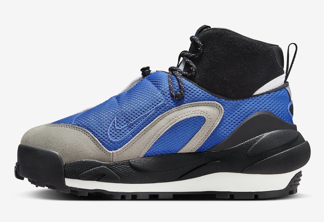 Sacai x Nike Magmascape "Varsity Royal"