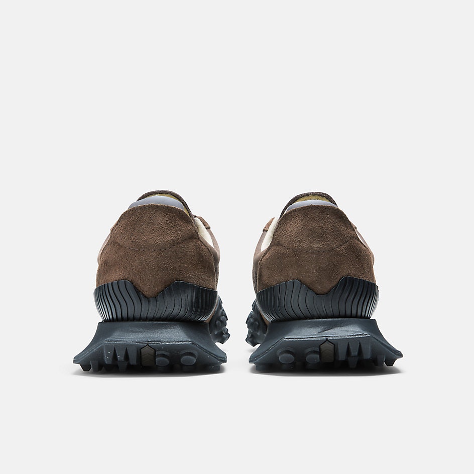 AURALEE x New Balance XC-72 "Dark Brown"