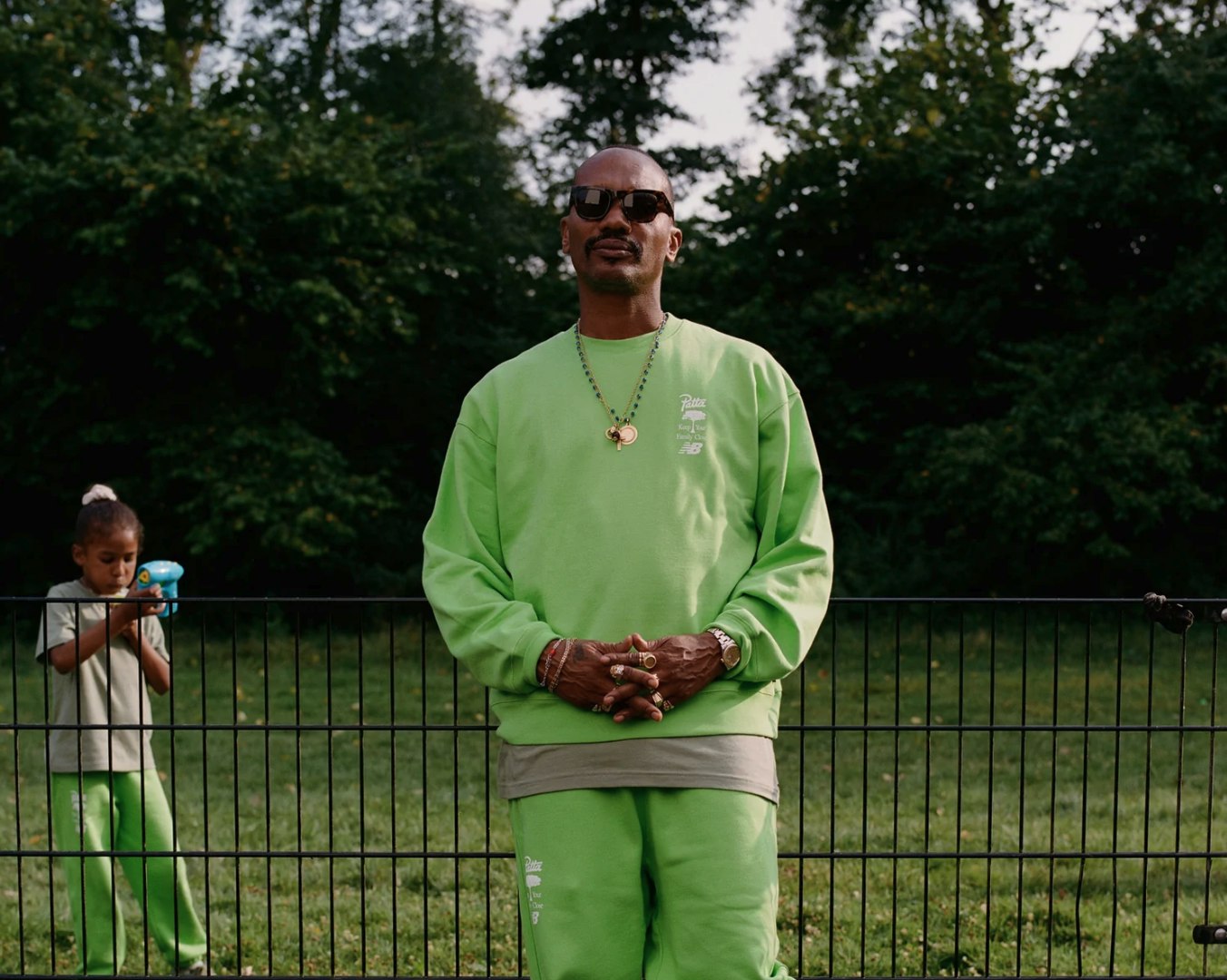 Patta x New Balance - Keep your family close
