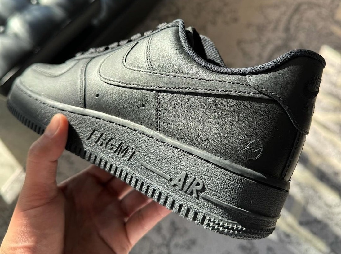 Fragment x Air Force 1 Low "Black" 