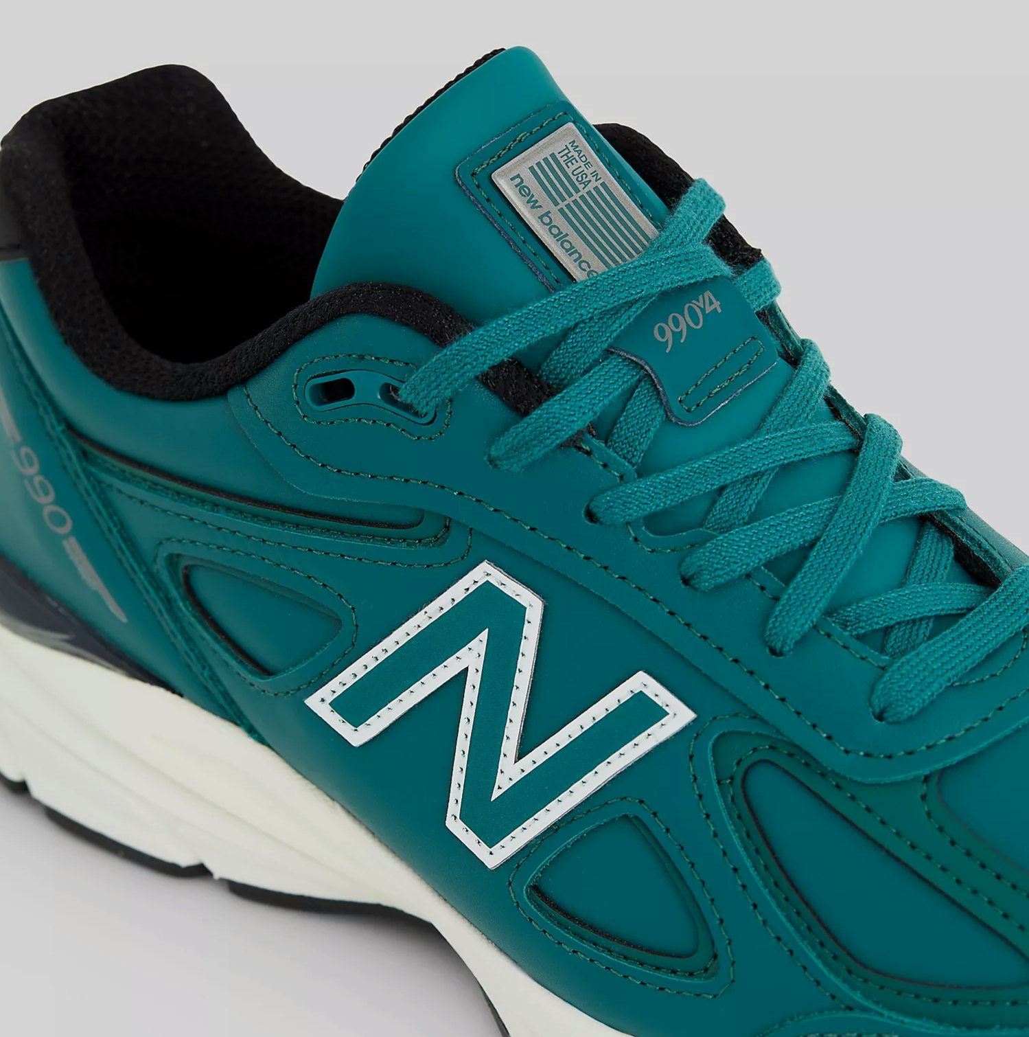 New Balance 990v4 "Made in USA" (Vintage Teal)