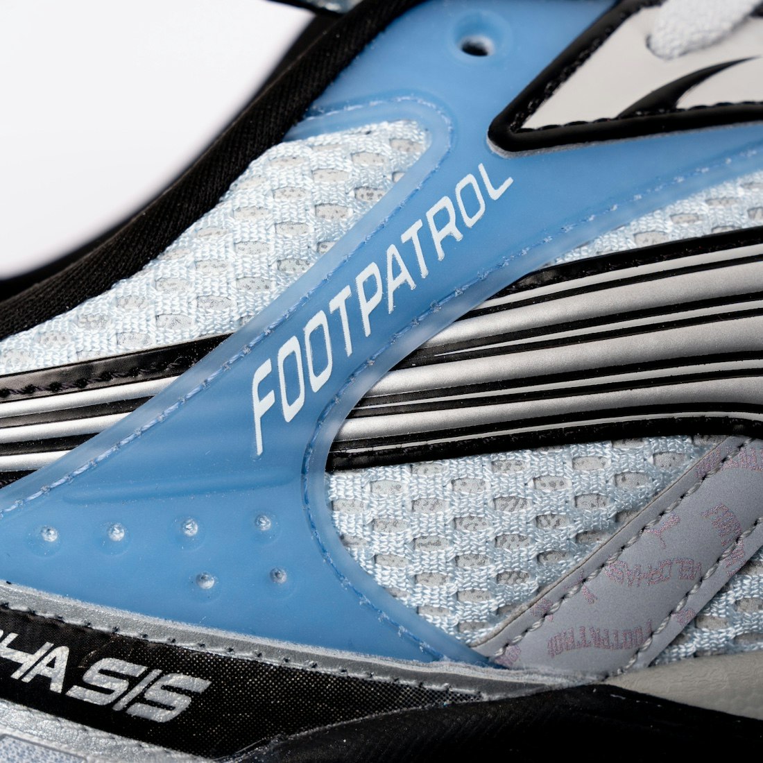 Footpatrol x Puma Velophasis "Icy Blue"