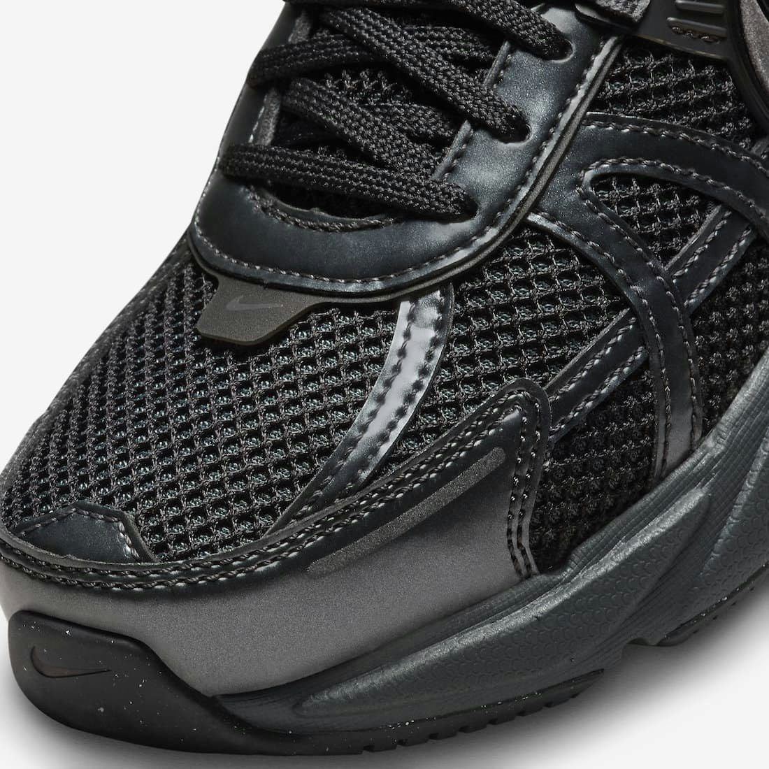 Nike Runtekk V2K "Black"