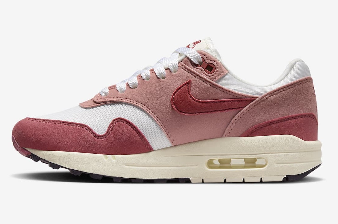 Nike Air Max 1 "Red Stardust"