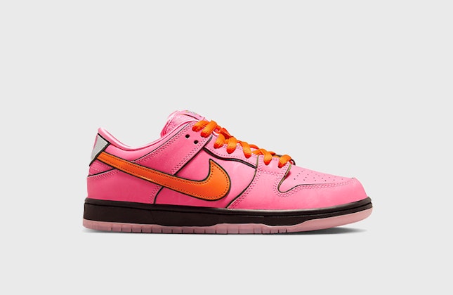 Powerpuff Girls x Nike SB Dunk Low "Blossom" Powerpuff Girls x Nike SB Dunk Low "Blossom"