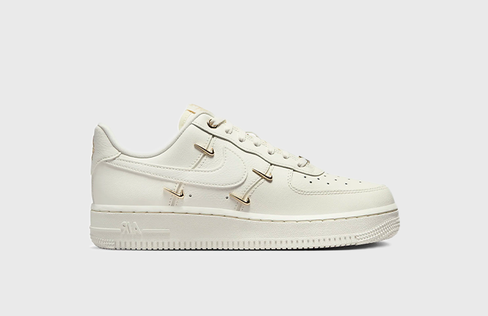 Nike air force 1 07 damen gold Clearance