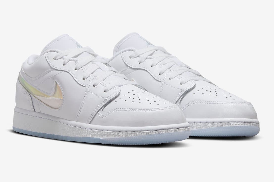 Air Jordan 1 Low GS "Glitter Swoosh"