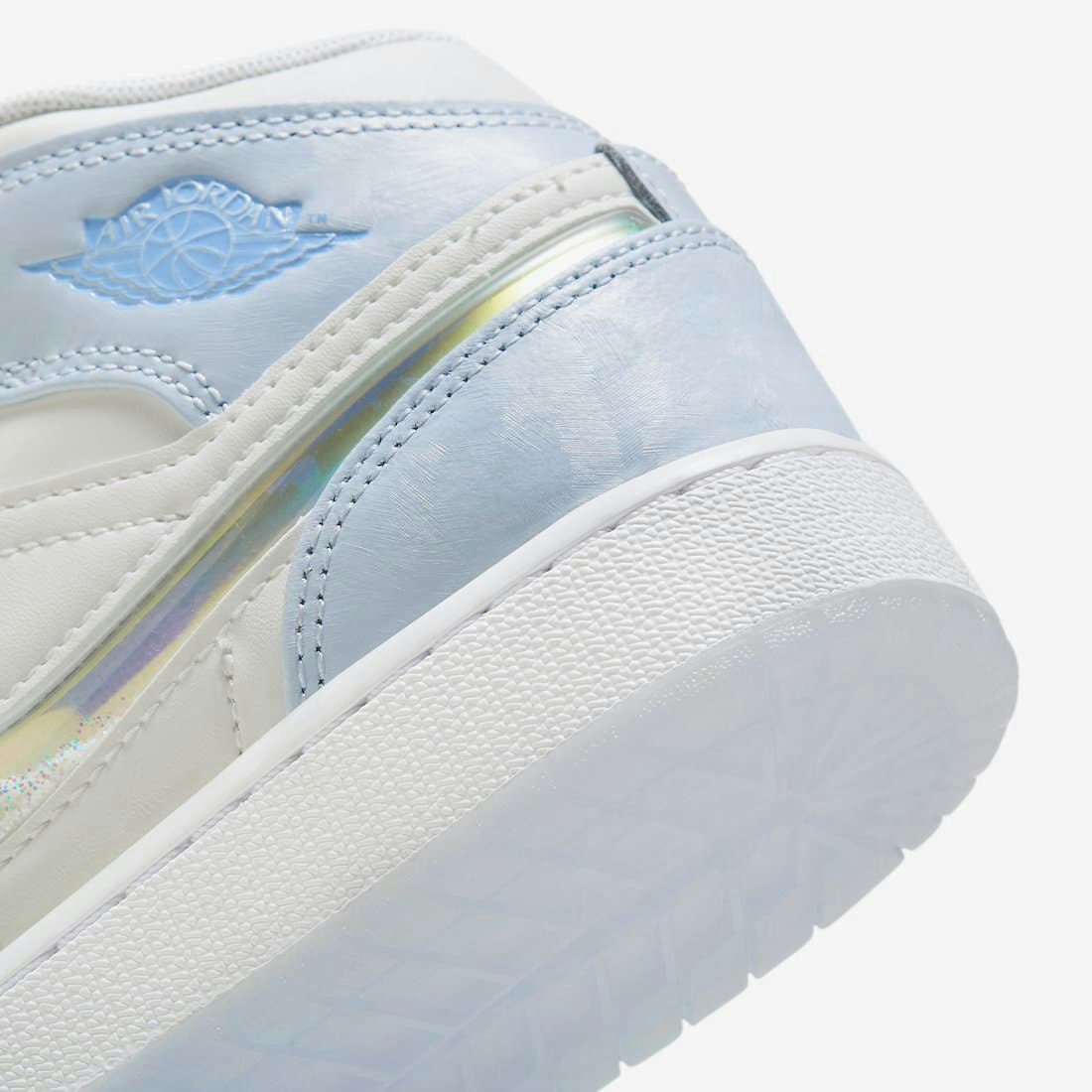 Air Jordan 1 Mid GS "Frozen"
