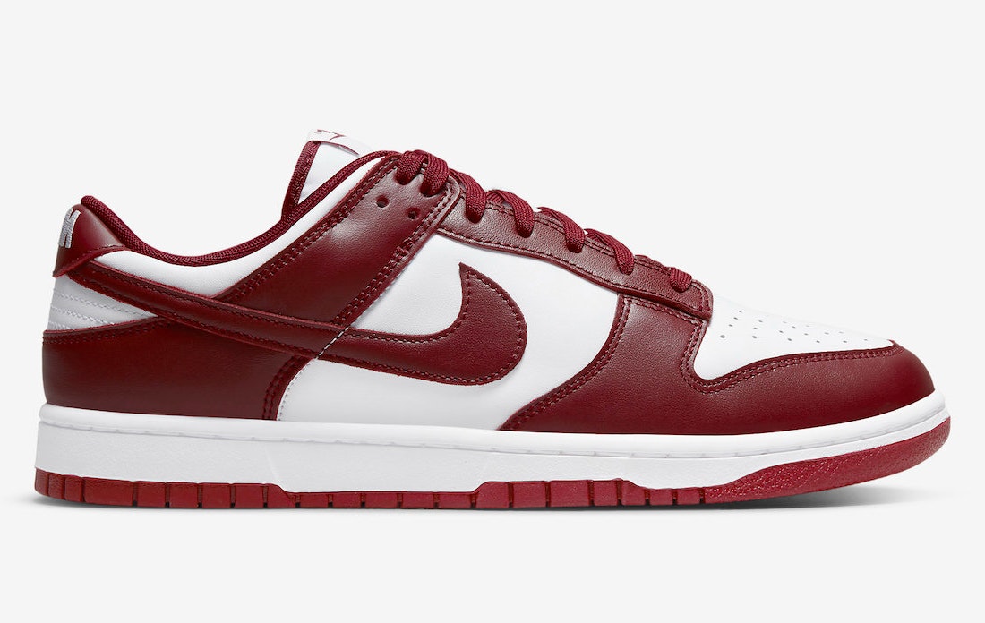 Nike Dunk Low Retro "Team Red"