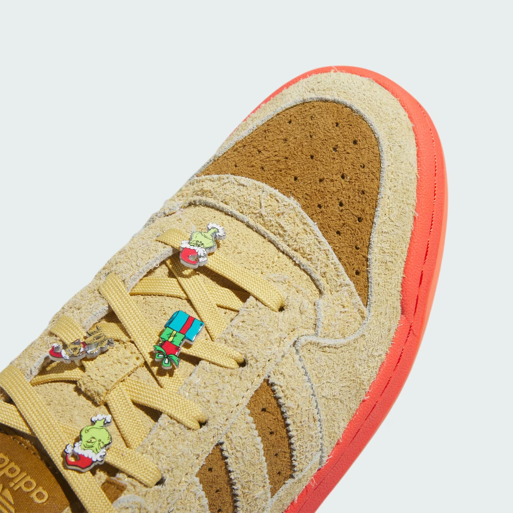 The Grinch x adidas Forum Low "Bronze Strata"