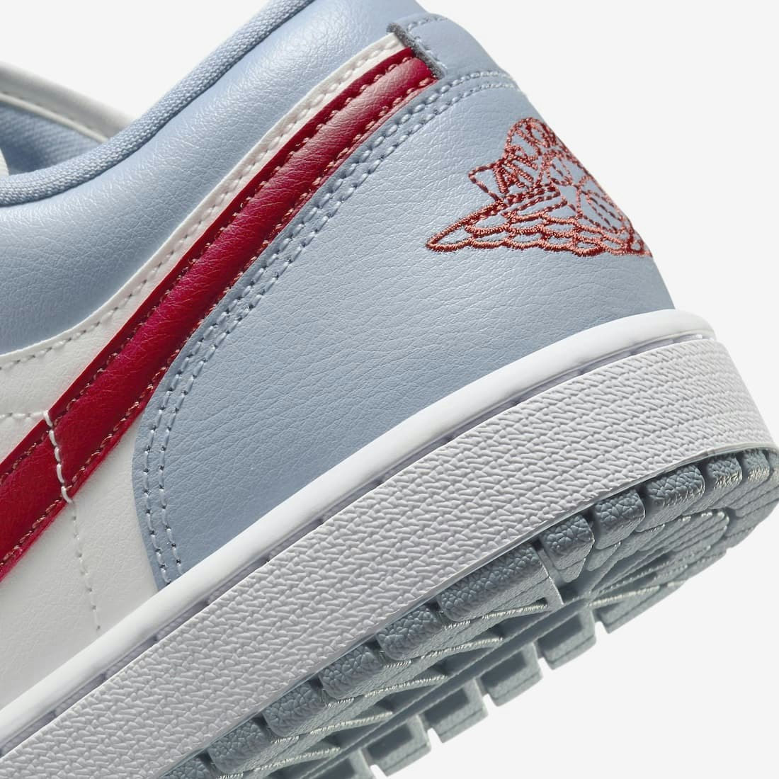 Air Jordan 1 Low "Blue Whisper"