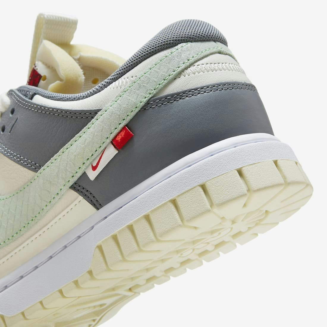 Nike Air Dunk Low Jumbo "Chinese New Year"