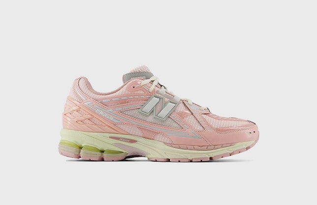 New Balance 1906R "Luna New Year" (Shell Pink)