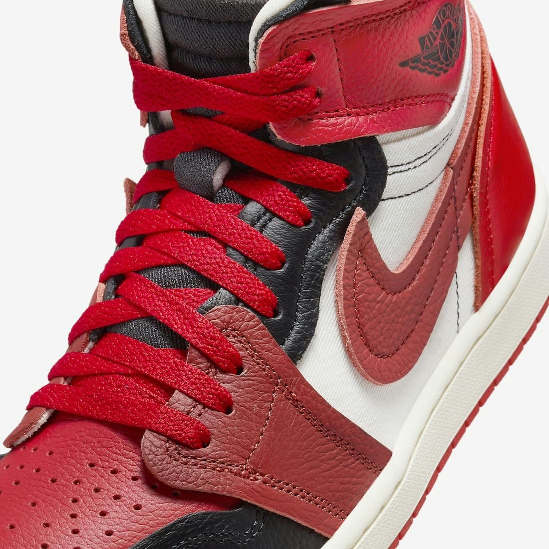Air Jordan 1 MM High "Sport Red"