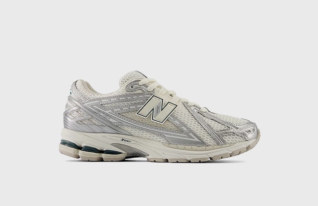 New Balance 1906R "Silver Metallic"