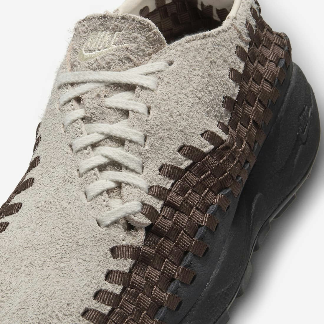 Nike Air Footscape Woven "Light Orewood Brown"