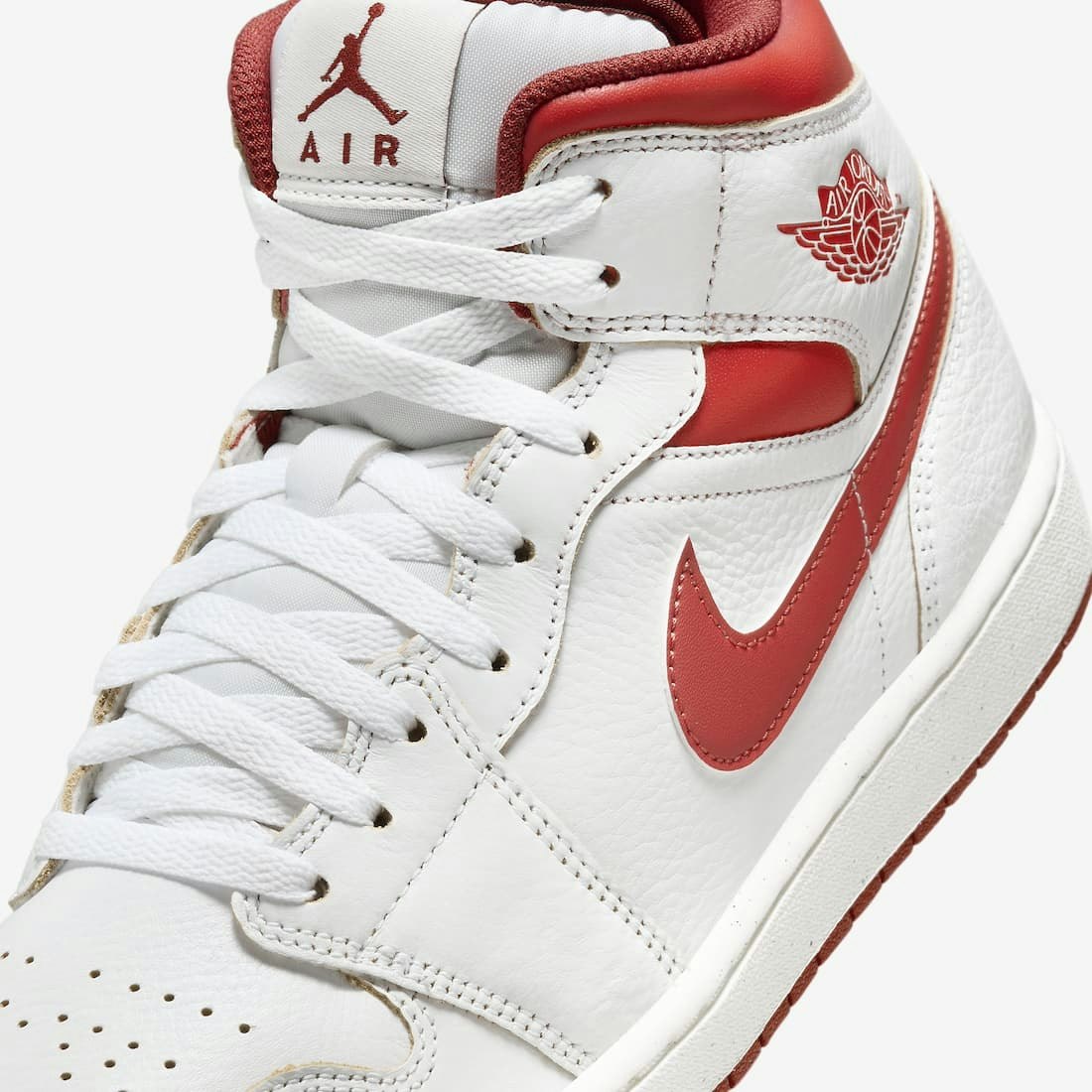 Air Jordan 1 Mid SE "Dune Red"