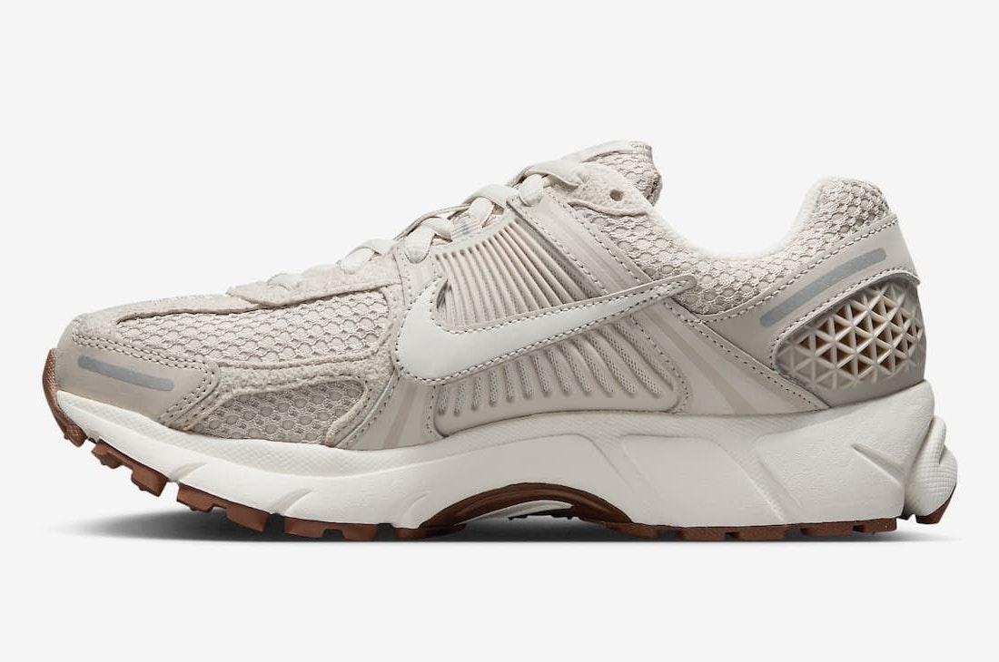 Nike Zoom Vomero 5 "Light Orewood Brown"
