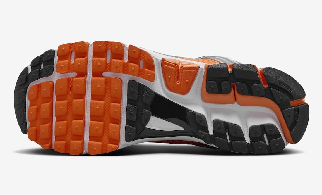 Nike Zoom Vomero 5 "Safety Orange"