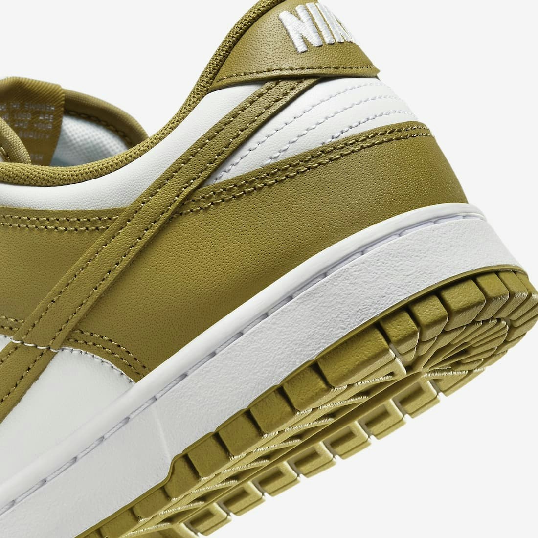 Nike Dunk Low "Pacific Moss"
