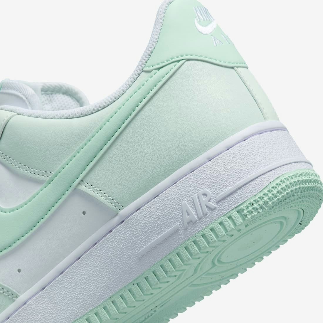 Nike Air Force 1 Low "Barely Mint"