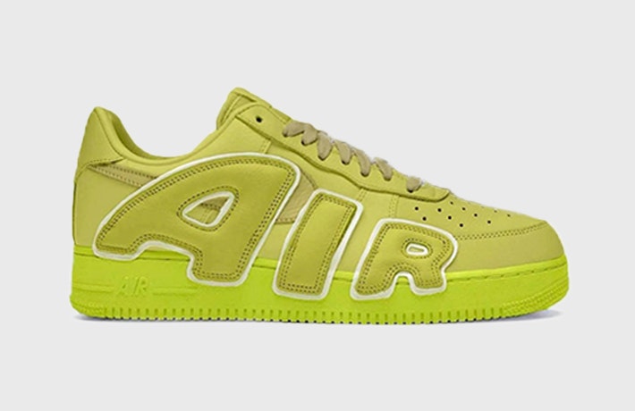 Undefeated x Nike Air Force 1 Low `07 "Lime"