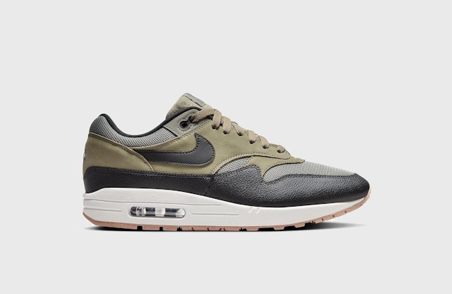 Nike Air Max 1 "Dark Stucco" Nike Air Max 1 "Dark Stucco"