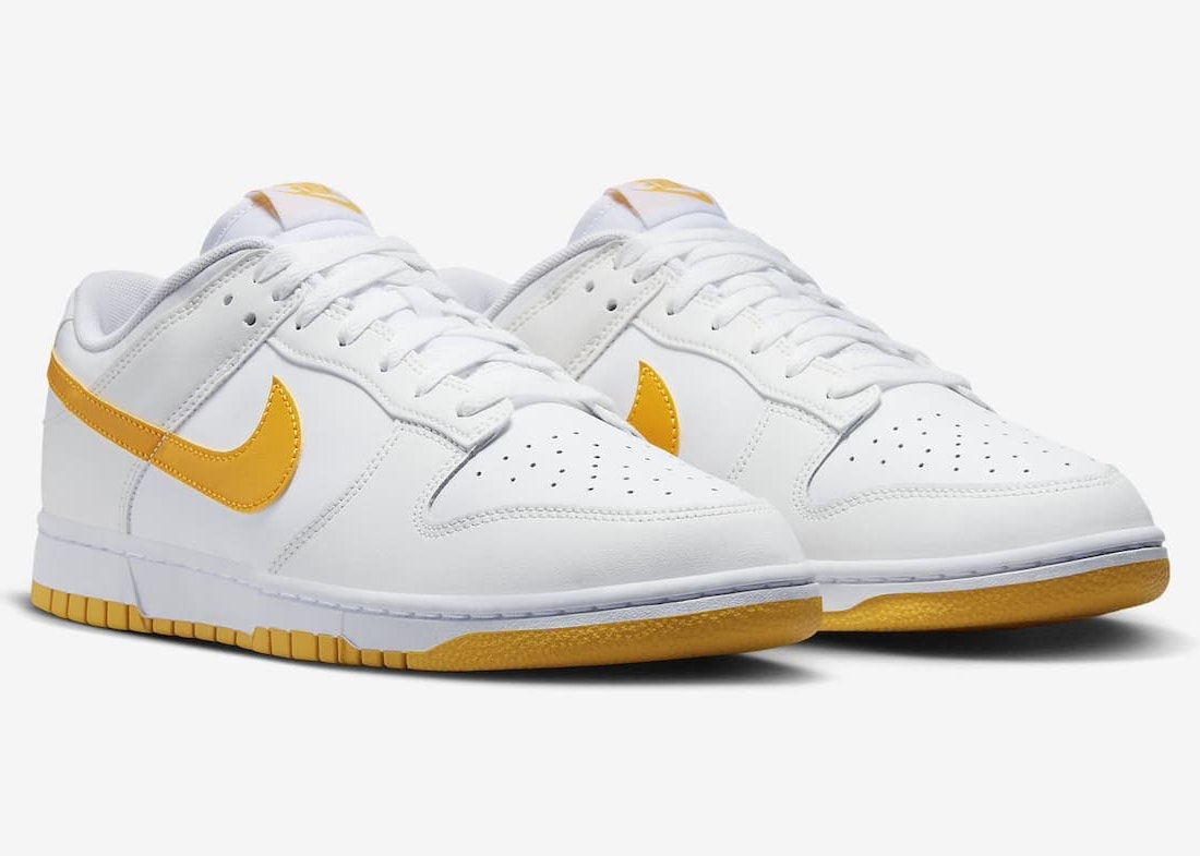 Nike Dunk Low "University Gold"
