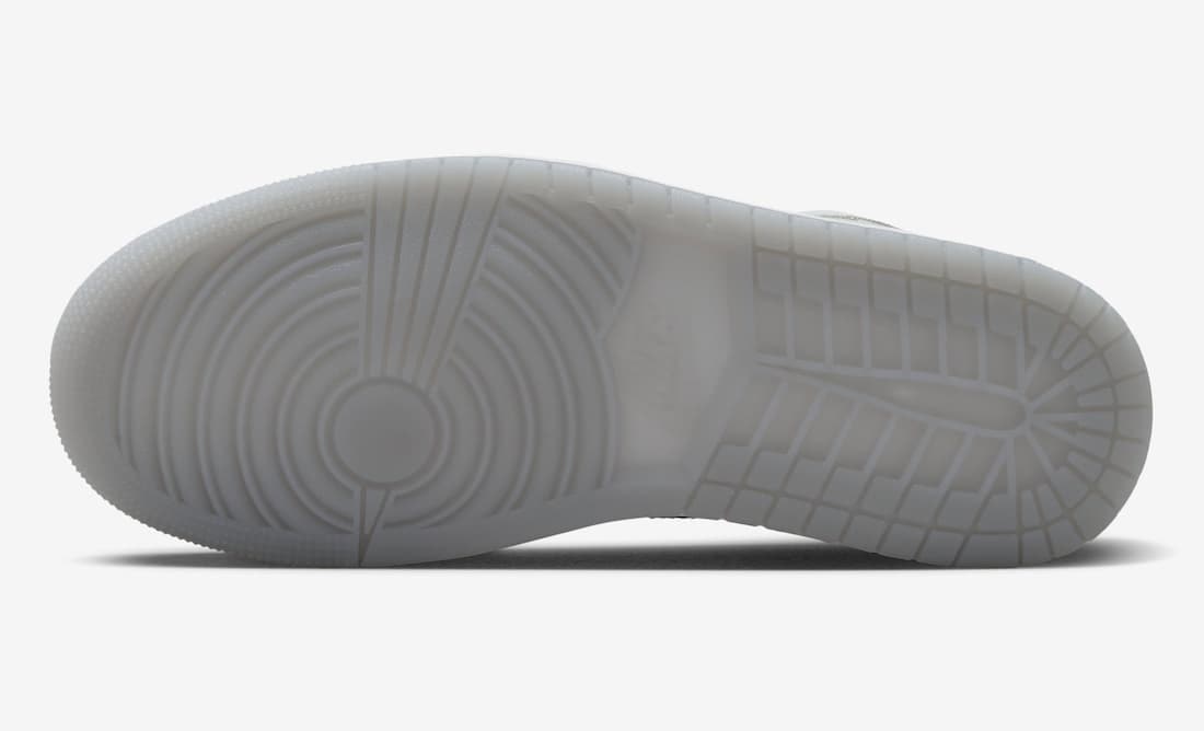 Air Jordan 1 Mid SE "Metallic Silver"
