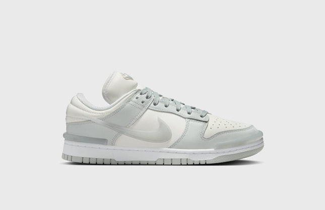 Nike Dunk Low Twist "Light Silver"