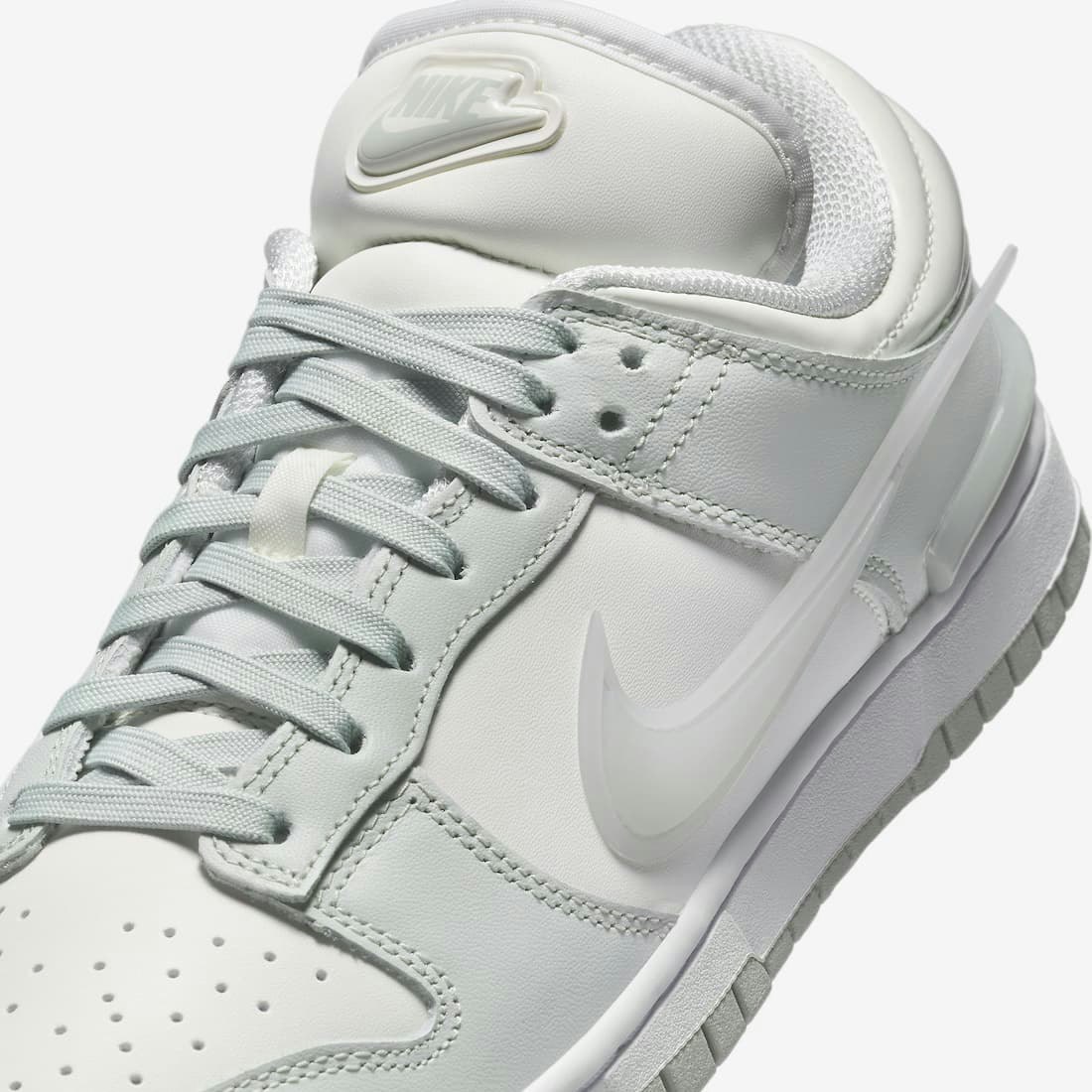 Nike Dunk Low Twist "Light Silver"